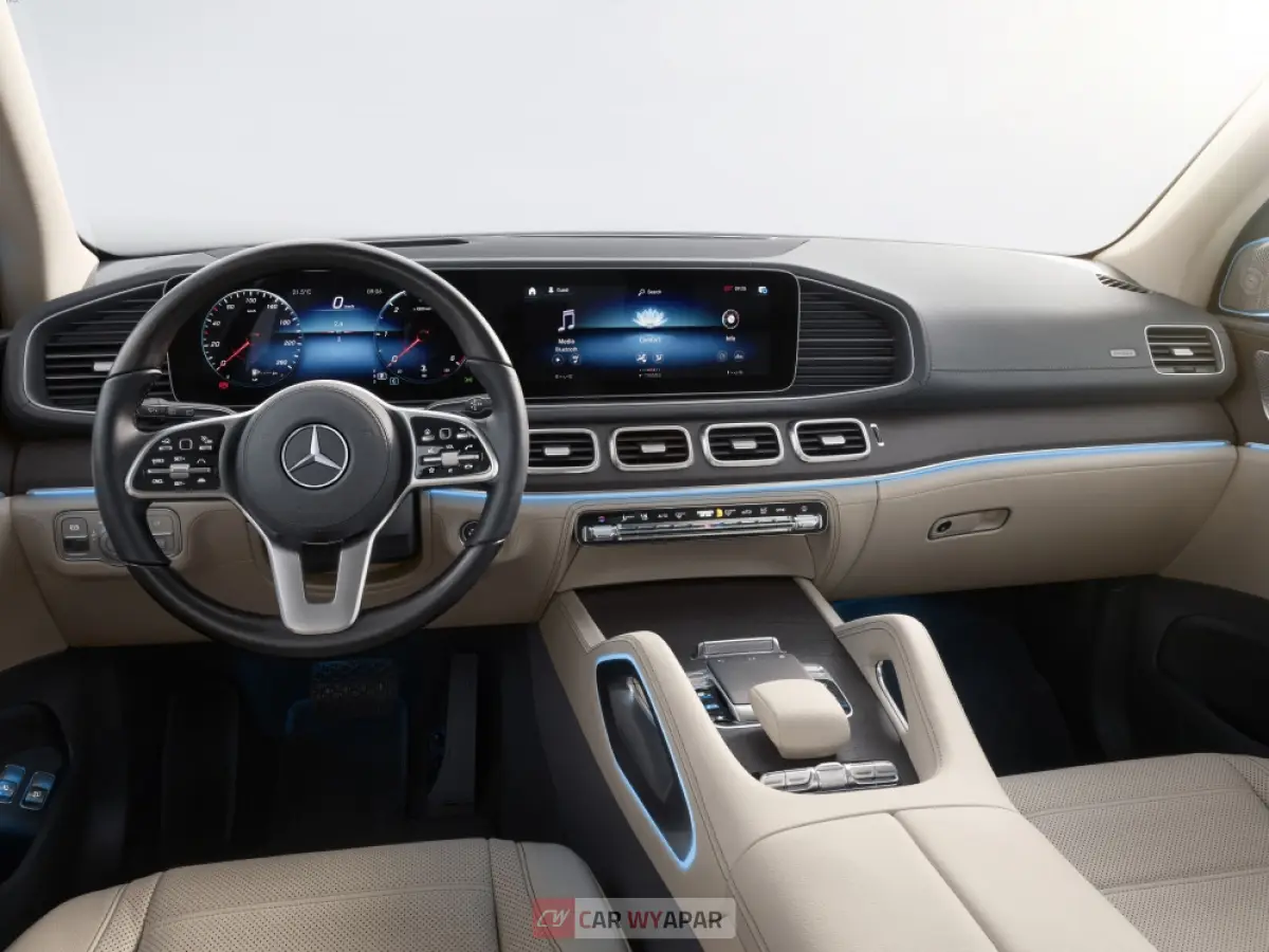 Driver Focused Cockpit